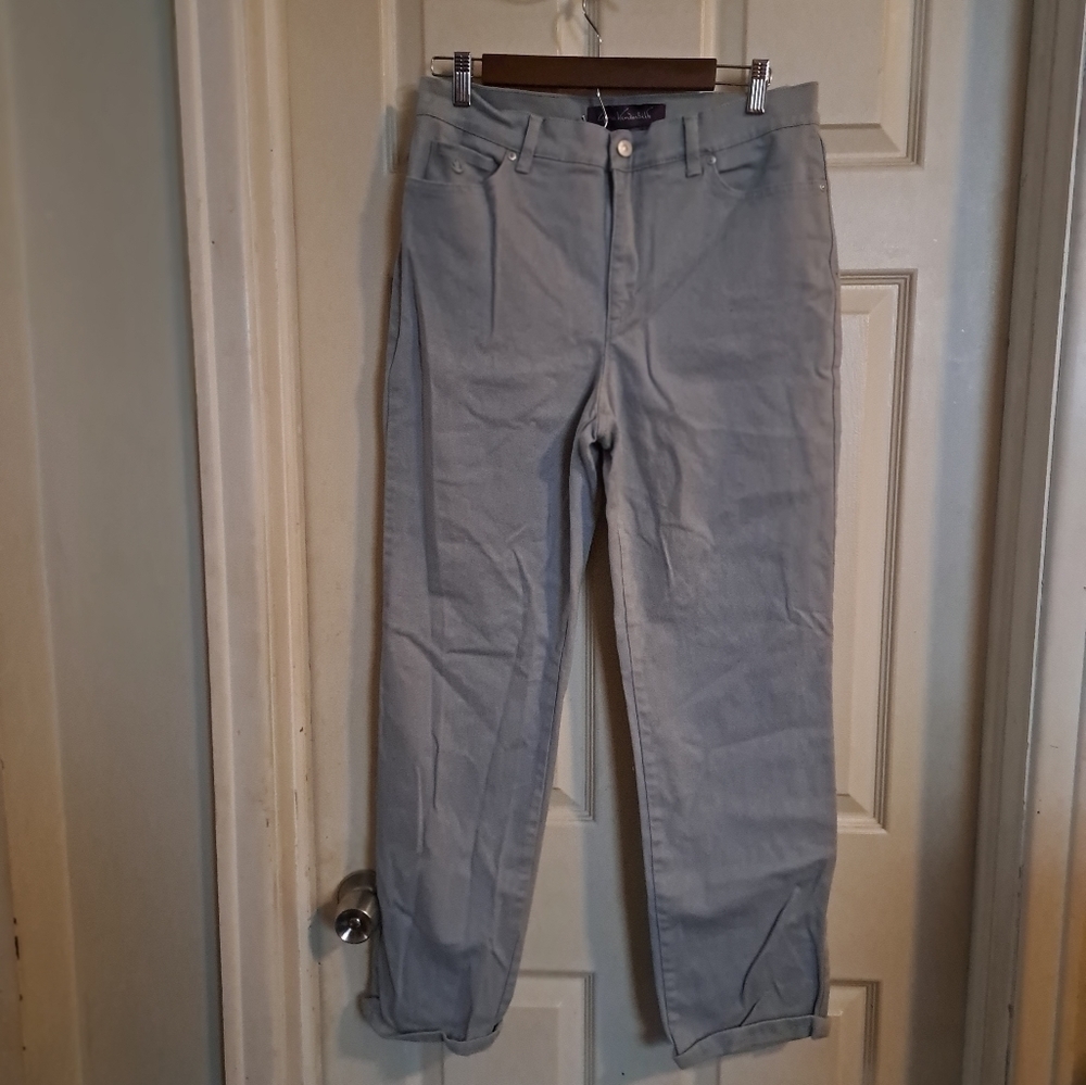 Gloria vanderbilt gray Jeans Size 12